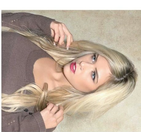 Anais Rizzo erotic pornstar image