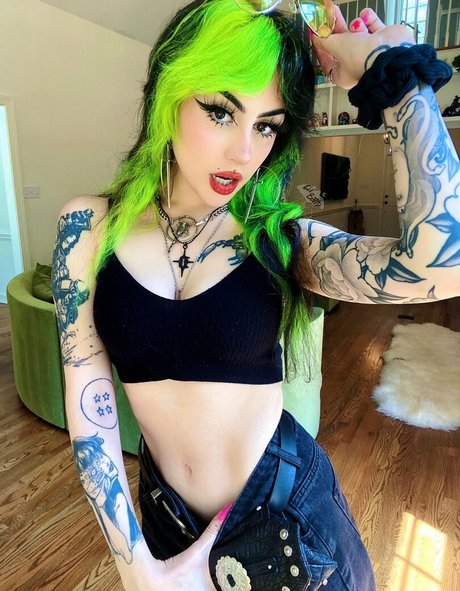 lilbatty beautiful pornstar photo