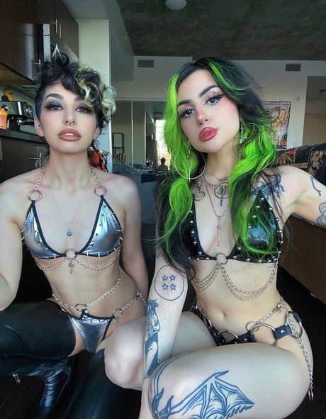 lilbatty star nice pictures