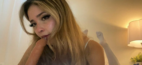 DaisyMae beautiful actress photo