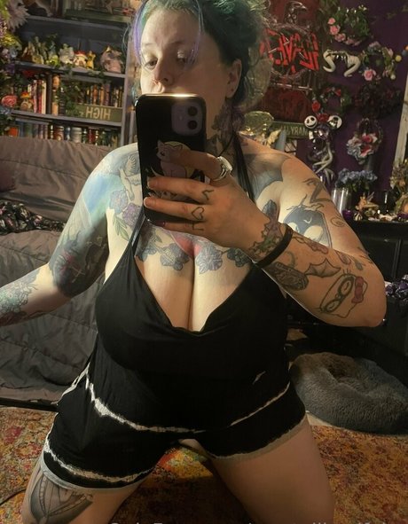 crystallizedfairy adult star photo