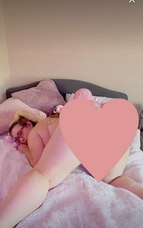 ashucosfree star naked img