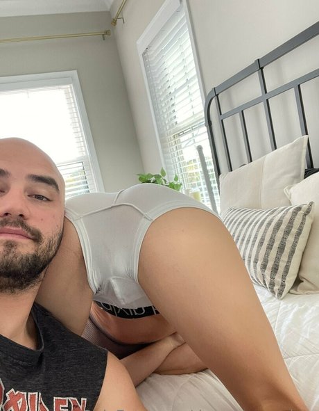 dreamteamsluts erotic model pics