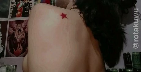 SweetYuri hot actress img