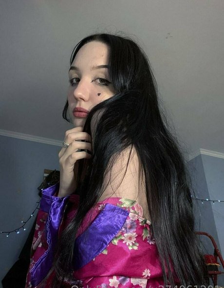 lottymurr art star photo