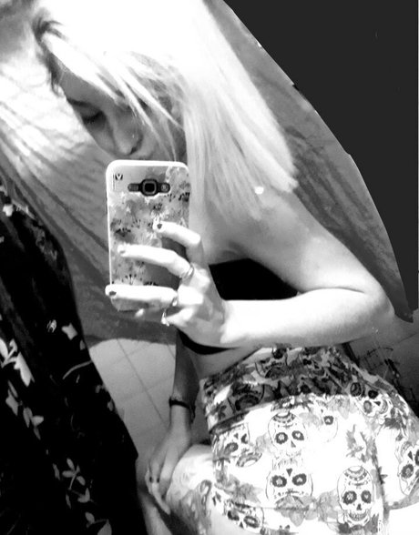 rrubia2022 xxx pornstar img