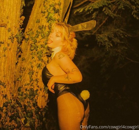 charlioface art star photo