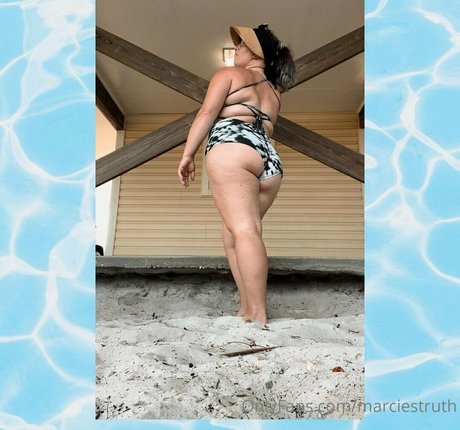 marciestruth star nude photo