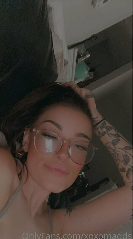 xoxomadds sex model img