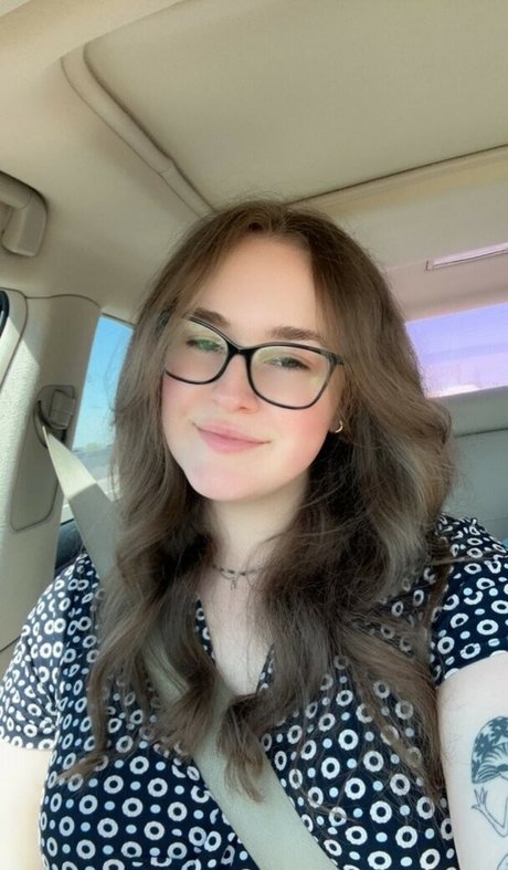 lexecuteurself xxx model pic