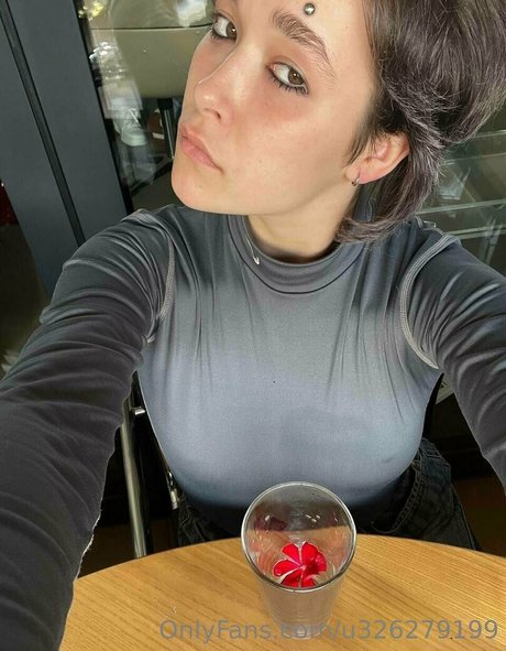 katana miko Profile pic