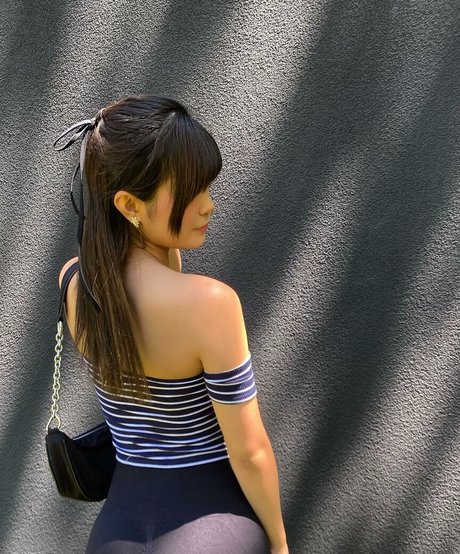 Karenxtran porn actress pic