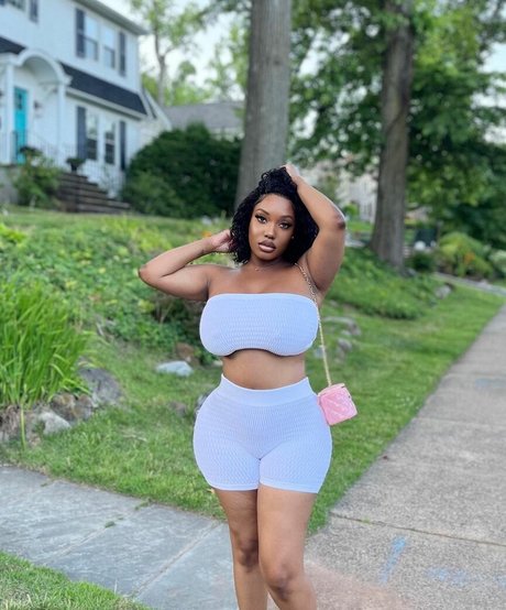 Chawanda Love best pornstar images