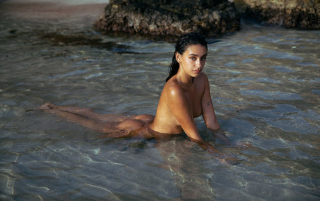 Carla Guetta star beautiful photo