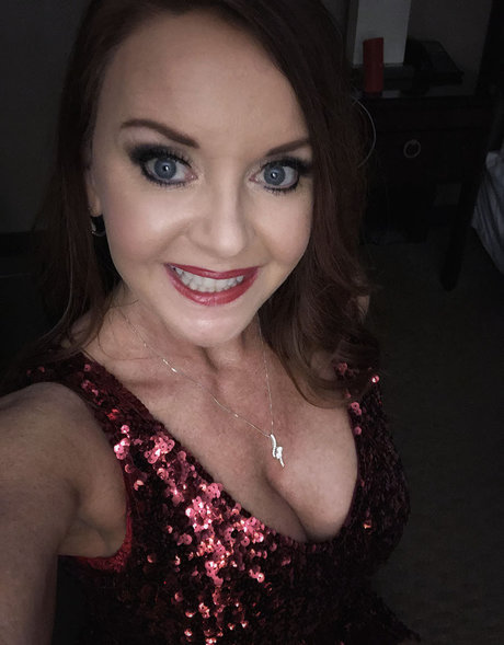 Janet Mason high quality star pictures