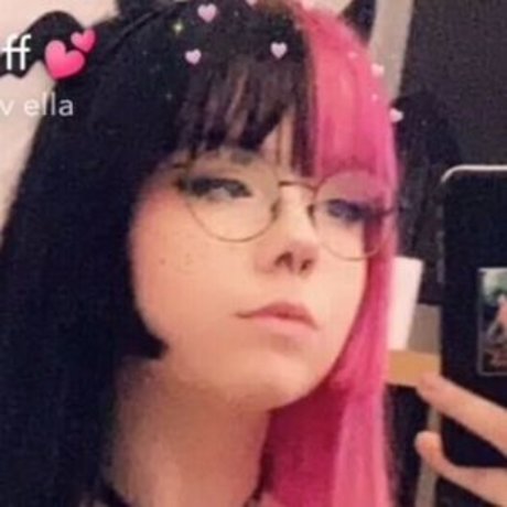 Pickerypoison hd actress pics