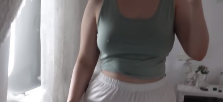 lildaisyheart model adult image