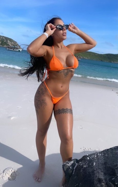 Thauany Faccini star nice photo