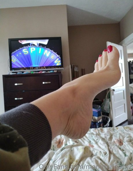 mommyfeetx2 nice pornstar galleries