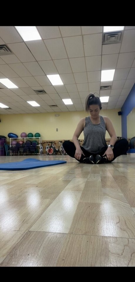 picklesfree model exclusive picture