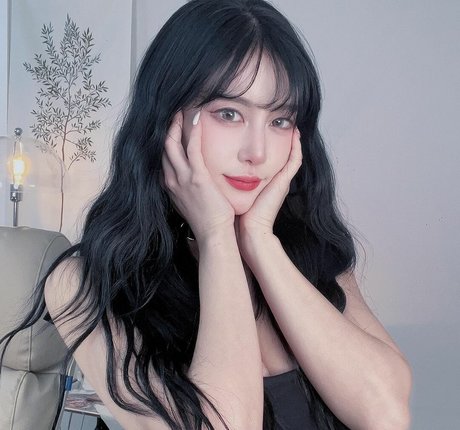 ajn2_ pornstar nudes photos