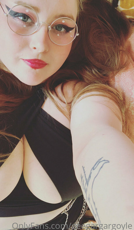 geegargargoyle model erotic image