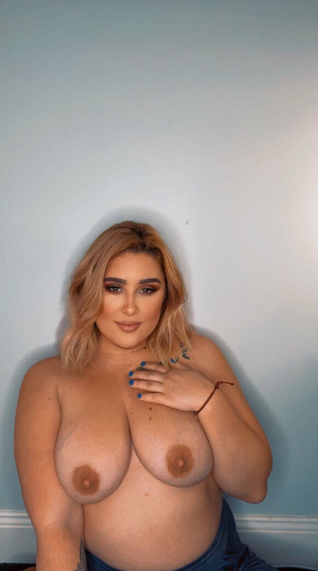 mollygrey previews sex actress image