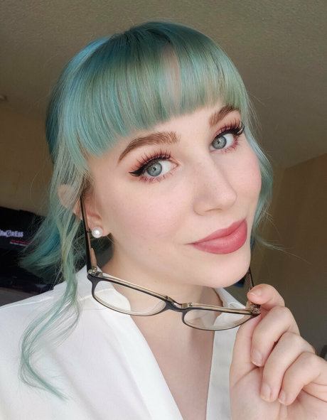 cheyisabear adult model pics