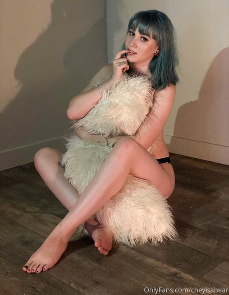 cheyisabear nice pornstar gallery