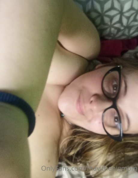 mavithebigmom star gallery