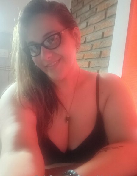 mavithebigmom top actress photo