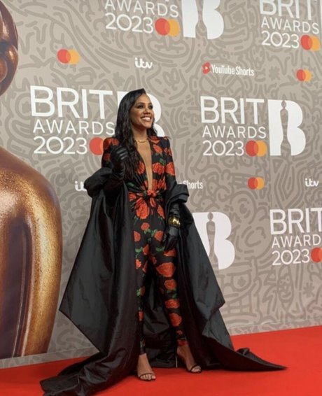 Alex Scott hot star archive