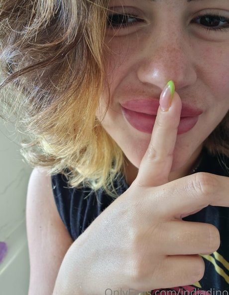 indiadino star hot galleries