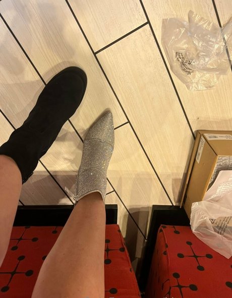 kitmercerxo sex model pic