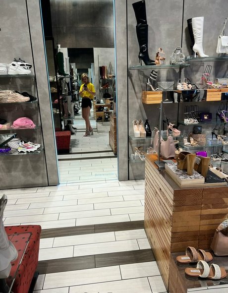 kitmercerxo star erotic image