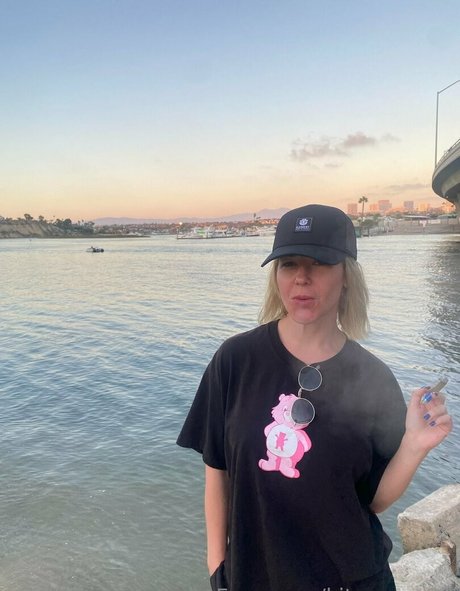 kitmercerxo model gallery