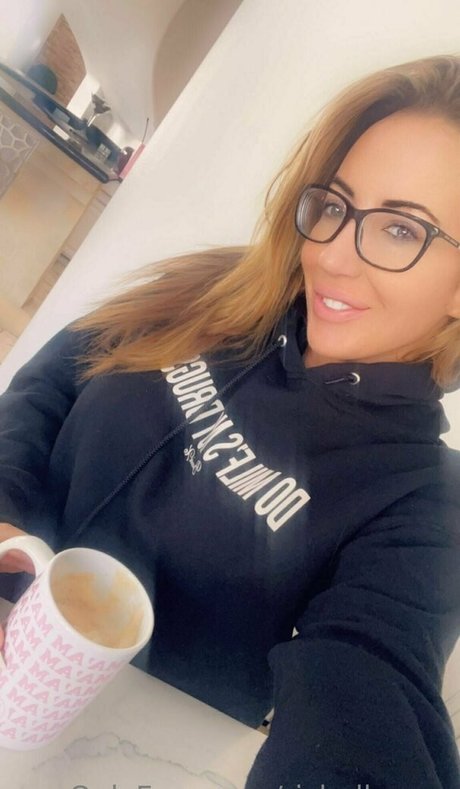 richelleryan hot pornstar galleries