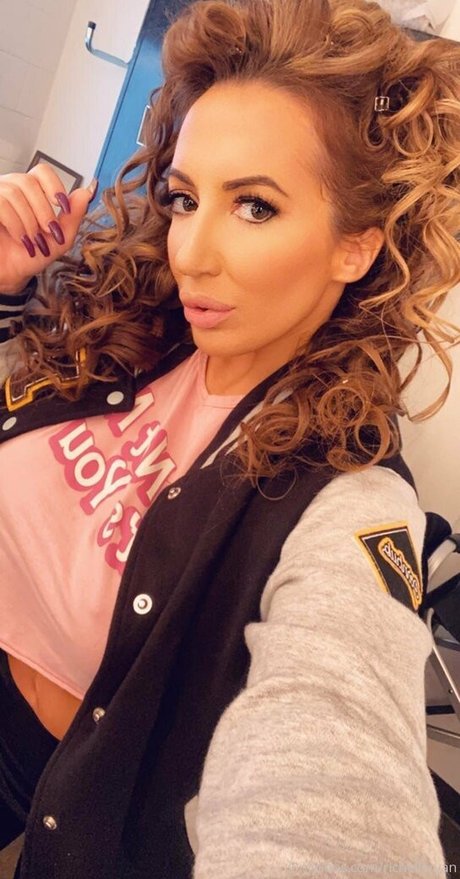richelleryan pornstar hot image