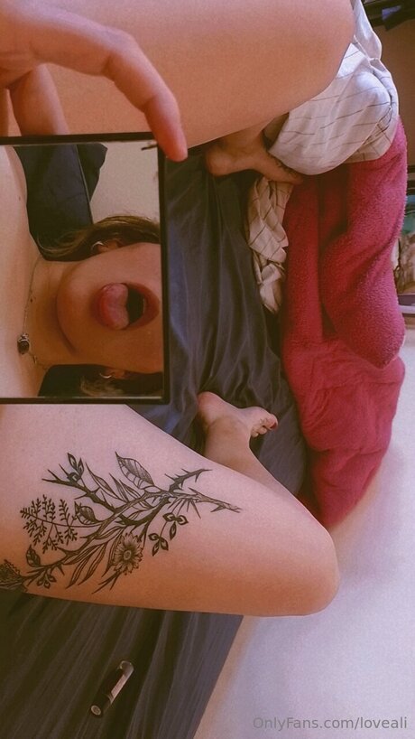 Loveali model beautiful photos