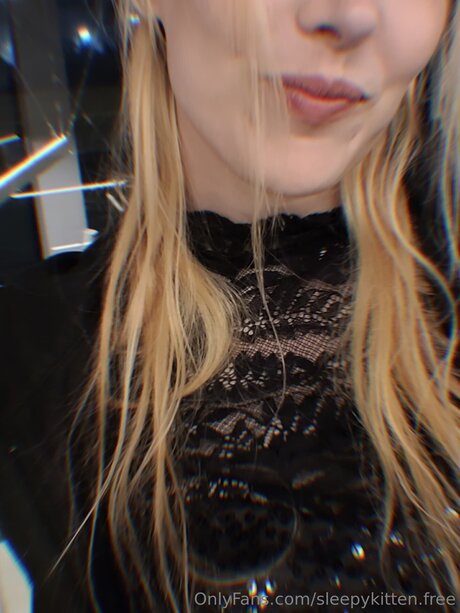 Sleepykitten Free model pic