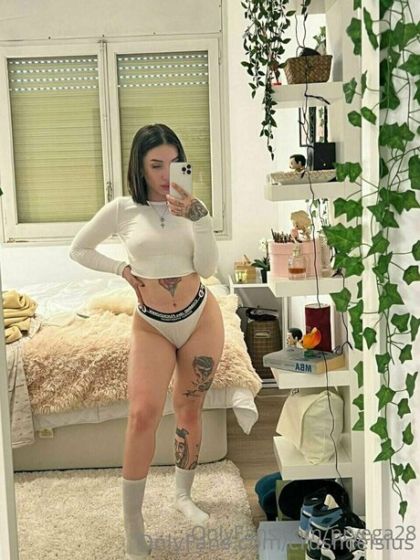 Crushcelsius model porn img