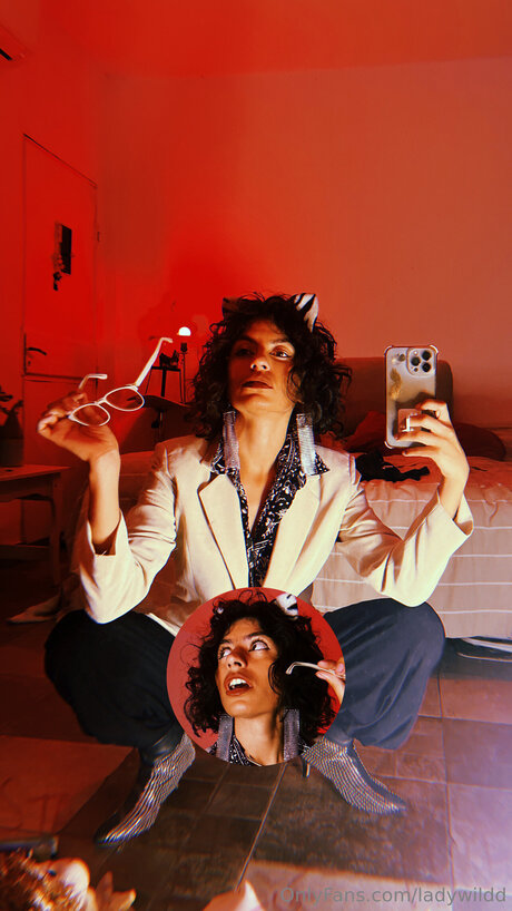 Ladywildd sexy pornstar gallery