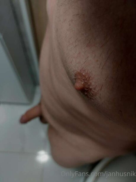 Janhusnik star hd image