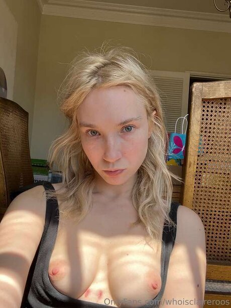 Whoisclaireroos star erotic img