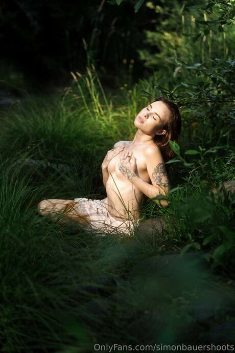 Simonbauershoots model exclusive images