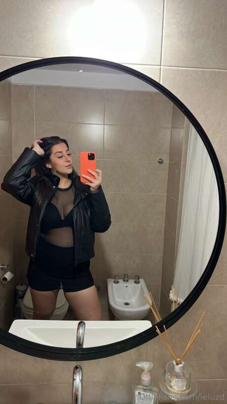 Leluzd porn model images