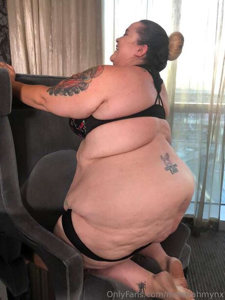 Monikamynx69 star xxx photo