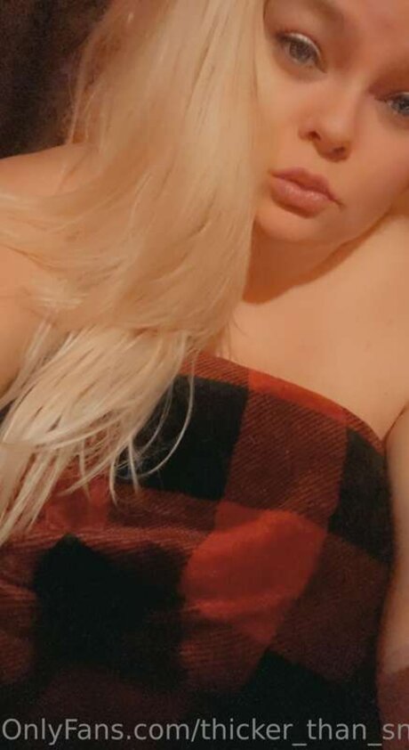 Thicker Than Snickers pornographic model images