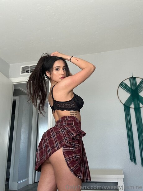 Sweetyjasmine best model photo