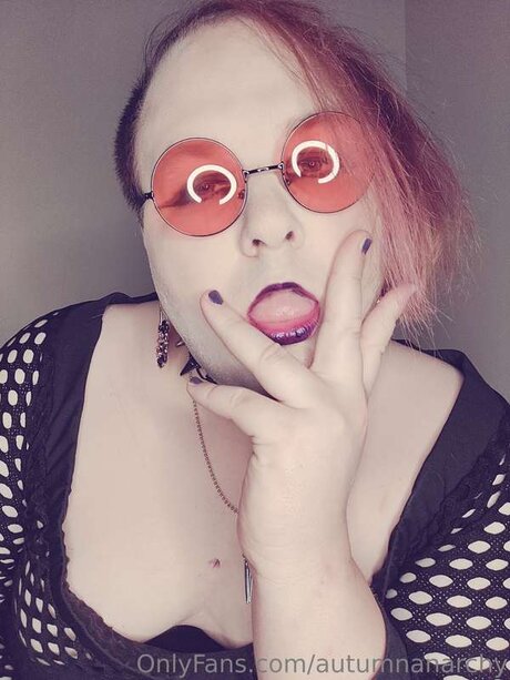 Autumnanarchy beautiful model pic